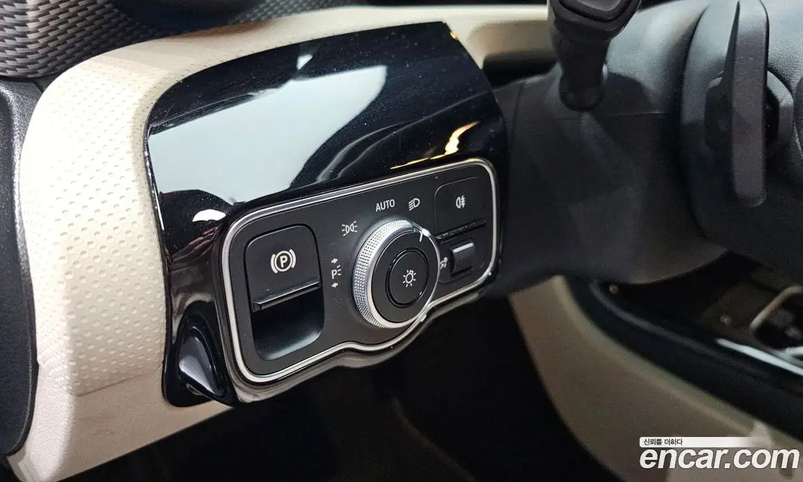 Mercedes-Benz A-Class 2021 2.0 автомат (гидро), фото 16