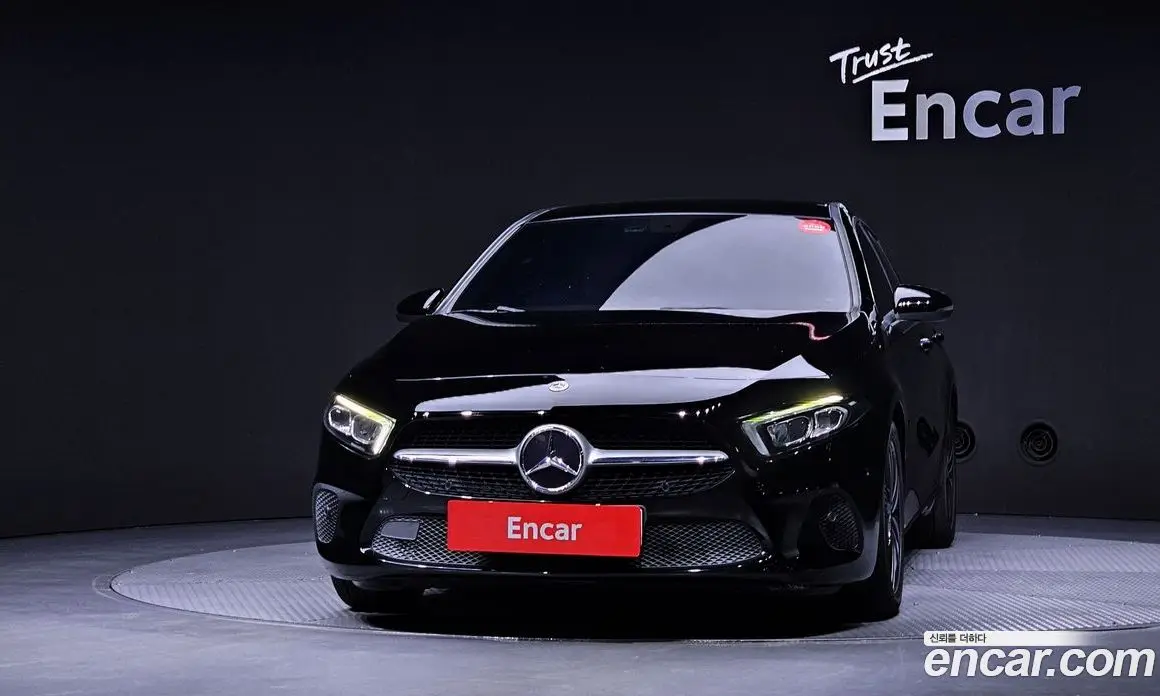 Mercedes-Benz A-Class 2021 2.0 автомат (гидро), фото 3