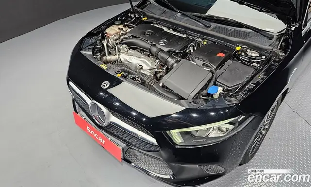 Mercedes-Benz A-Class 2021 2.0 автомат (гидро), миниатюра 6