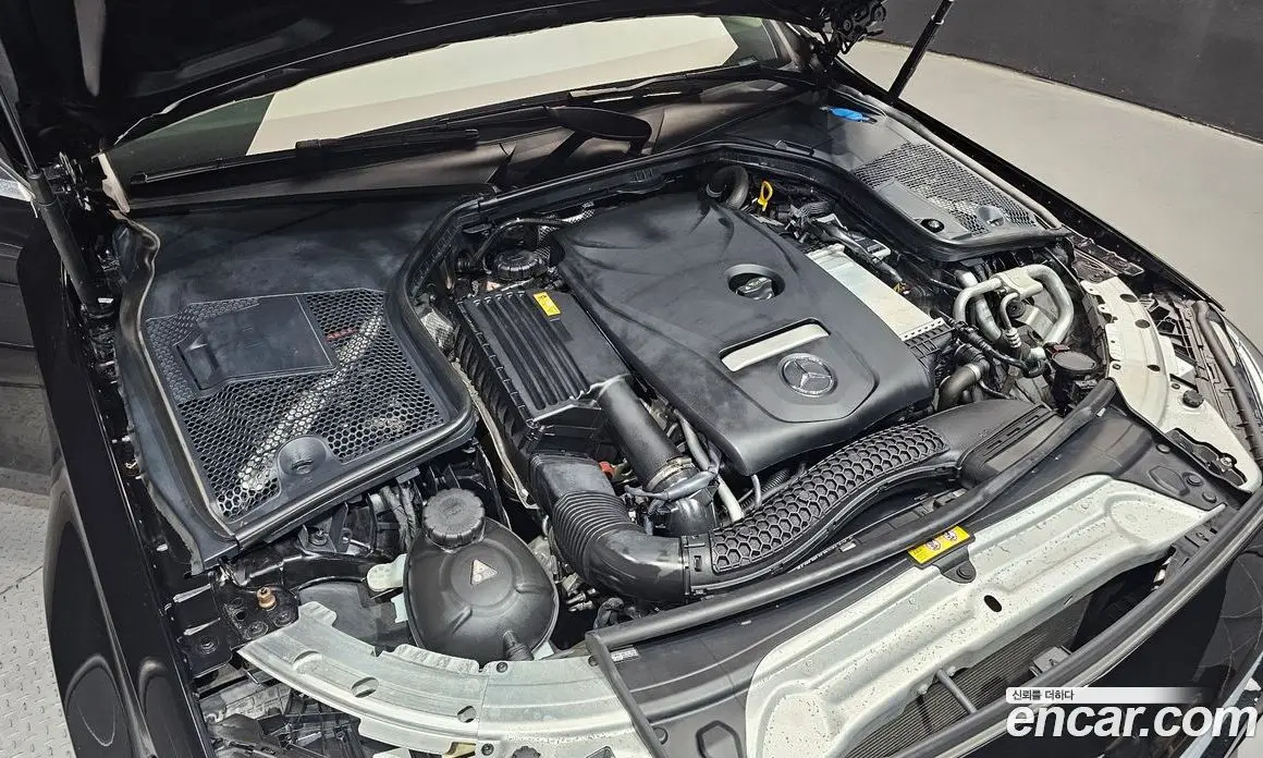 Mercedes-Benz C-Class 2016 2.0 автомат (гидро), фото 6