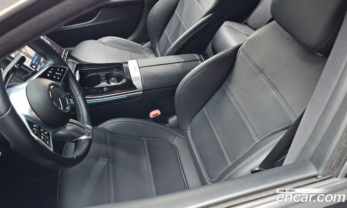 Mercedes-Benz C-Class 2022 2.0 автомат (гидро), фото 28