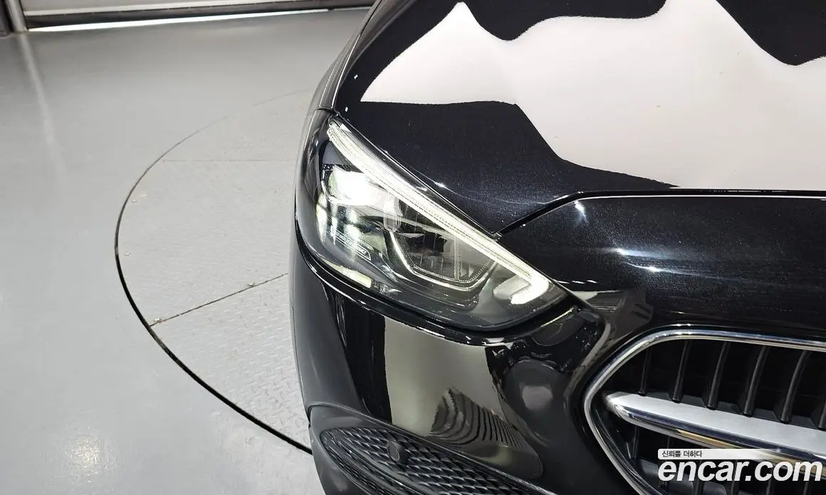 Mercedes-Benz C-Class 2022 2.0 автомат (гидро), фото 8