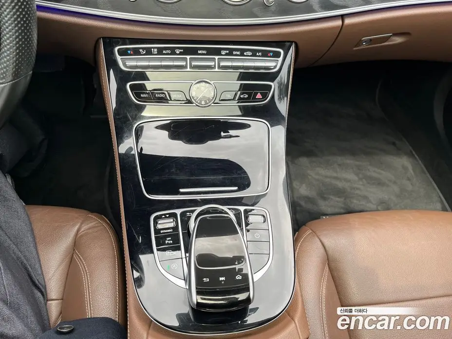 Mercedes-Benz E-Class 2016 1.9 автомат (гидро), фото 18