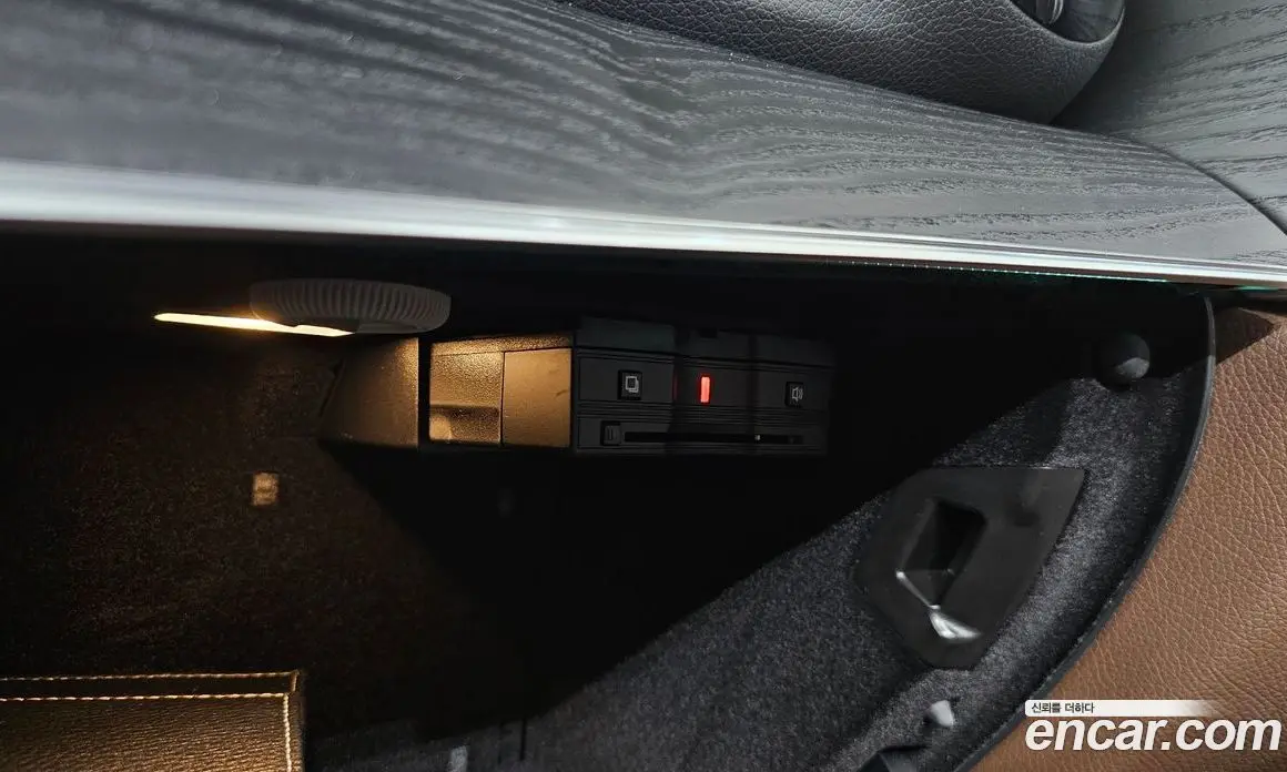 Mercedes-Benz E-Class 2018 2.0 автомат (гидро), фото 34