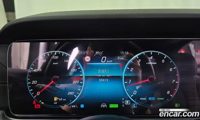 Mercedes-Benz E-Class 2022 2.0 автомат (гидро), миниатюра 11