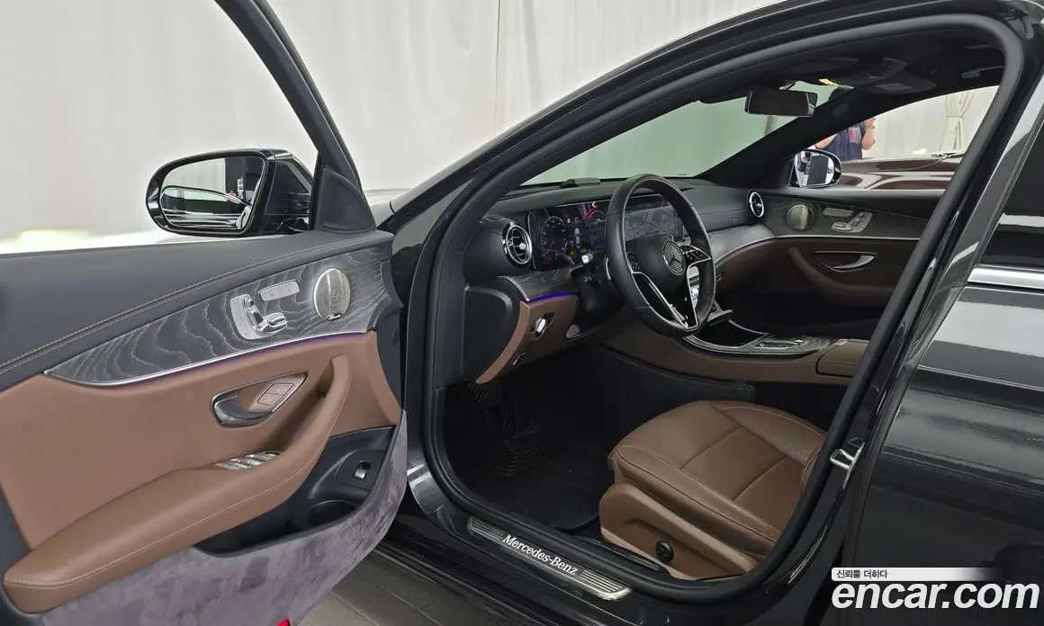 Mercedes-Benz E-Class 2022 2.0 автомат (гидро), фото 13