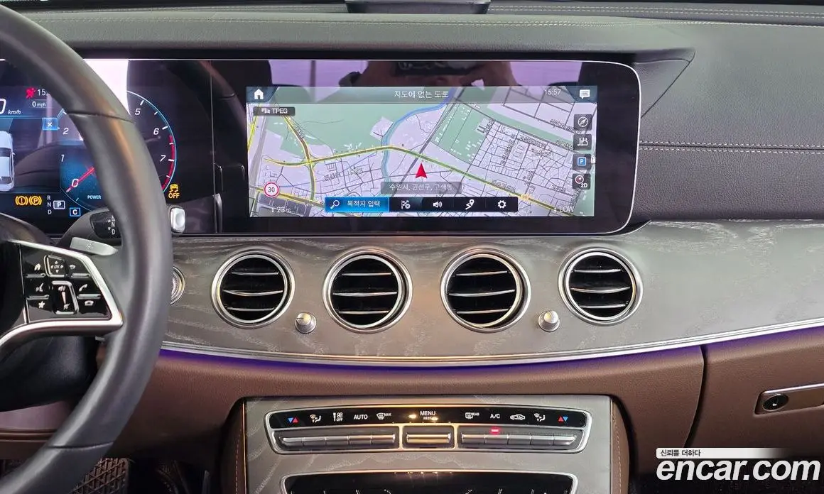 Mercedes-Benz E-Class 2022 2.0 автомат (гидро), фото 18