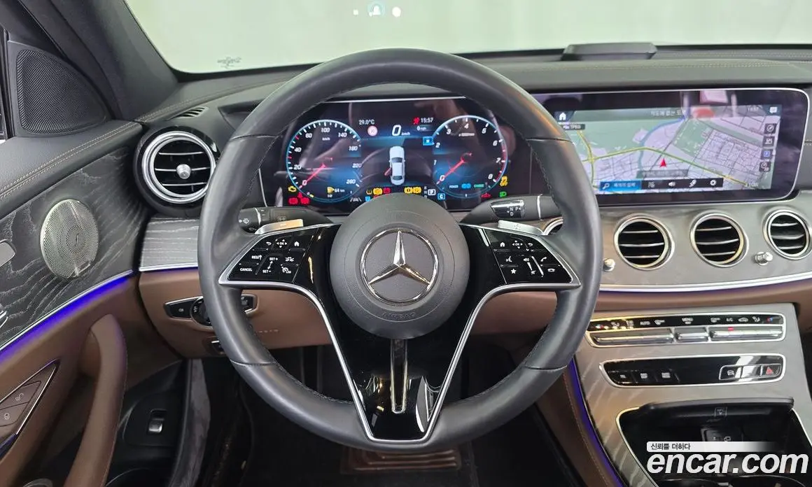 Mercedes-Benz E-Class 2022 2.0 автомат (гидро), фото 19