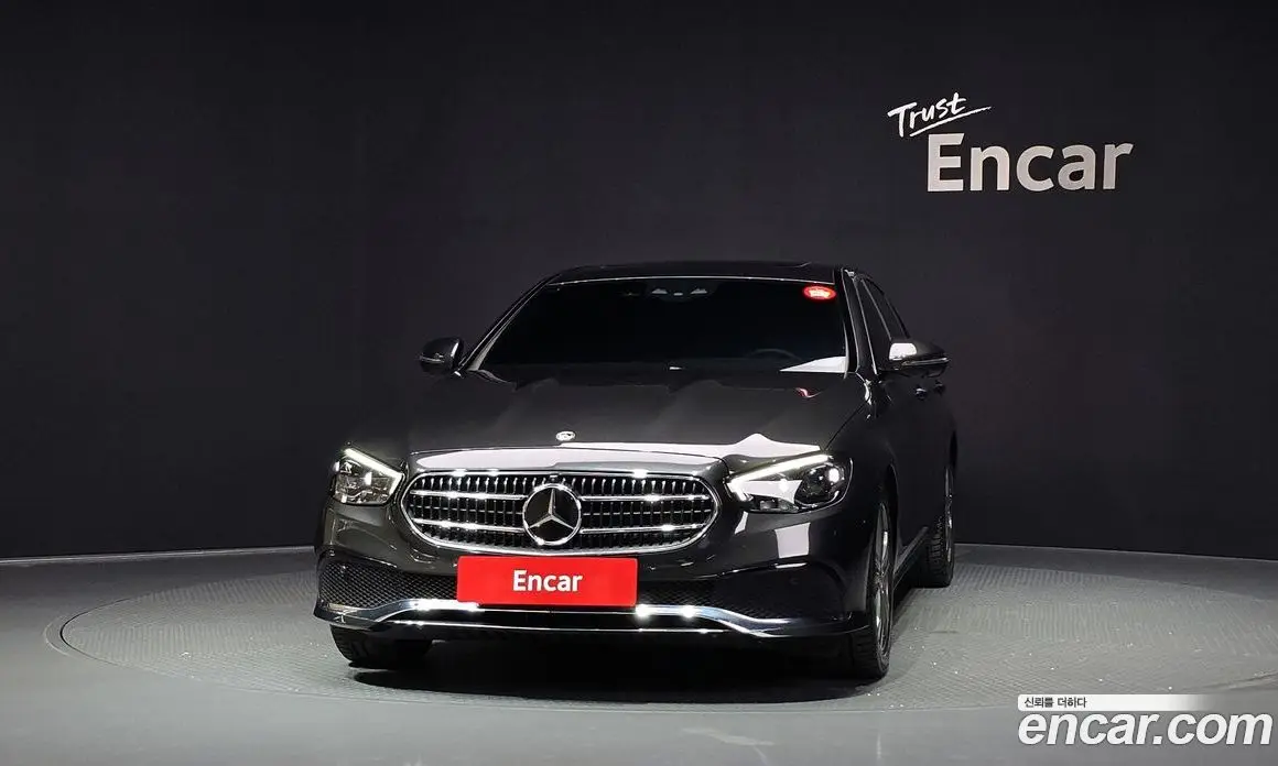 Mercedes-Benz E-Class 2022 2.0 автомат (гидро), фото 3