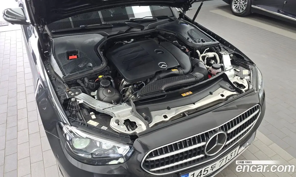 Mercedes-Benz E-Class 2022 2.0 автомат (гидро), фото 6