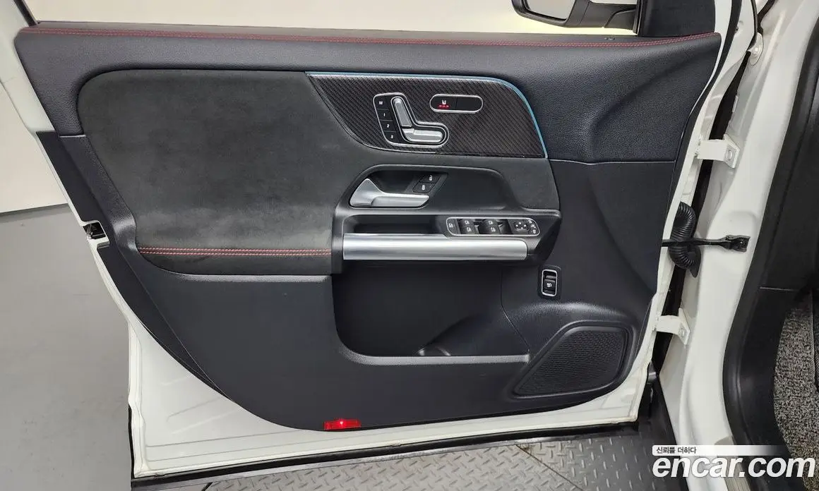 Mercedes-Benz GLA-Class 2020 2.0 автомат (гидро), фото 14