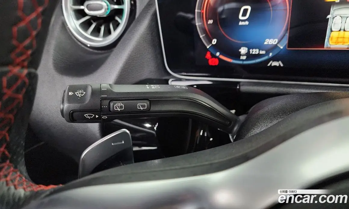 Mercedes-Benz GLA-Class 2020 2.0 автомат (гидро), фото 23