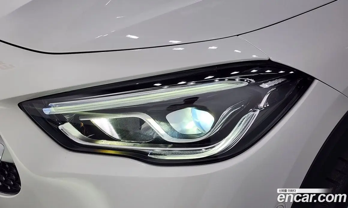 Mercedes-Benz GLA-Class 2020 2.0 автомат (гидро), фото 8