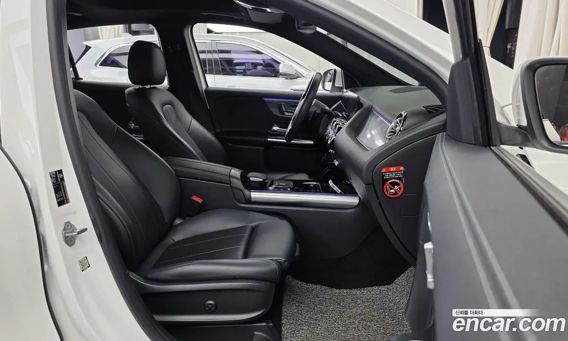 Mercedes-Benz GLA-Class 2021 2.0 автомат (гидро), фото 17