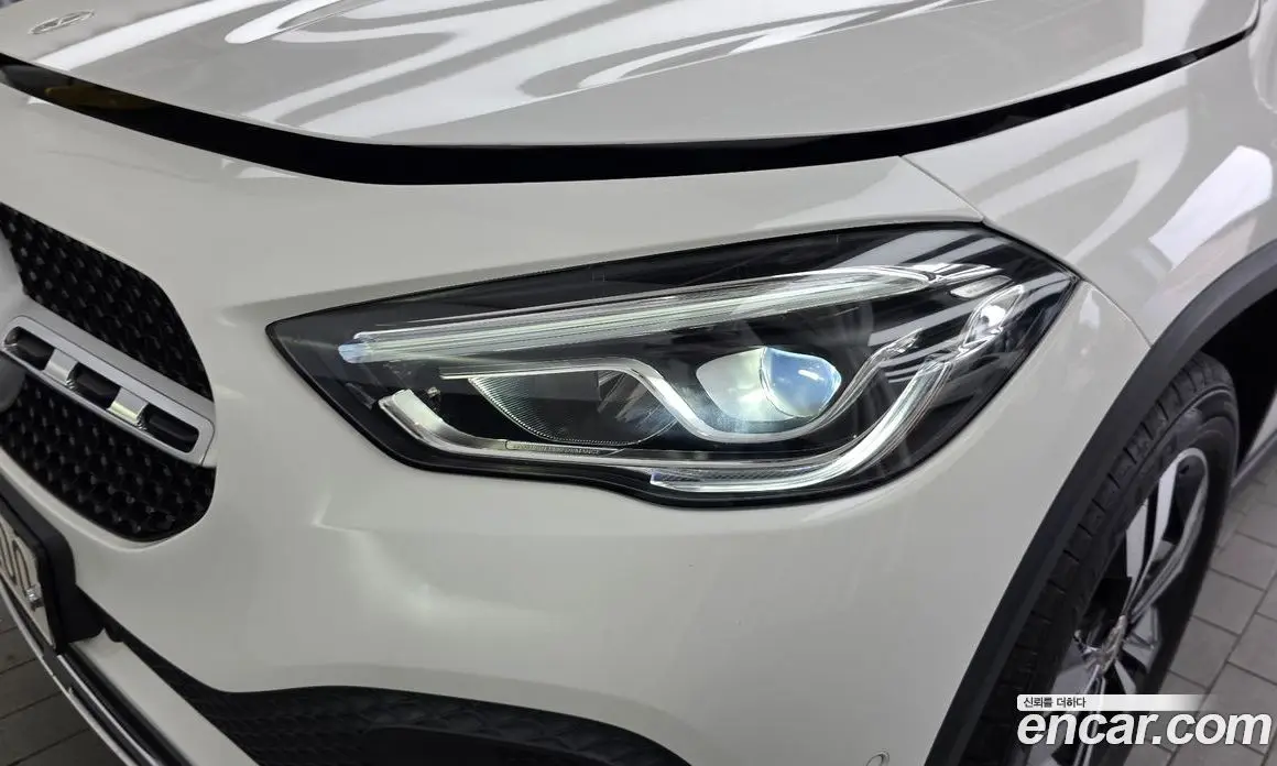 Mercedes-Benz GLA-Class 2021 2.0 автомат (гидро), фото 8