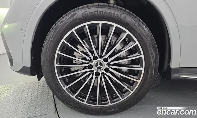 Mercedes-Benz GLC-Class 2025 2.0 автомат (гидро), миниатюра 5