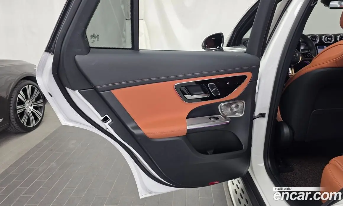 Mercedes-Benz GLC-Class 2025 2.0 автомат (гидро), фото 14