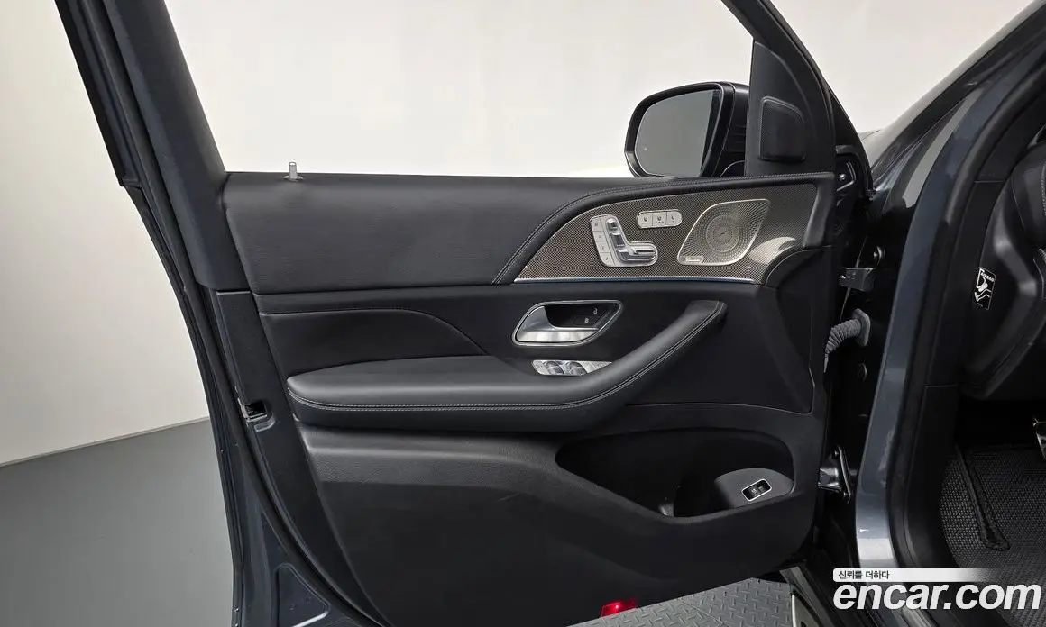 Mercedes-Benz GLE-Class 2023 3.0 автомат (гидро), фото 14