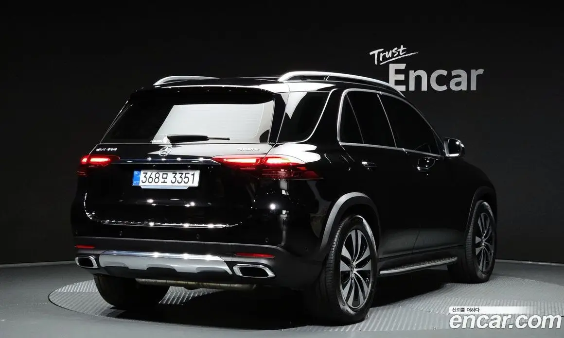 Mercedes-Benz GLE-Class 2025 2.0 автомат (гидро), фото 2