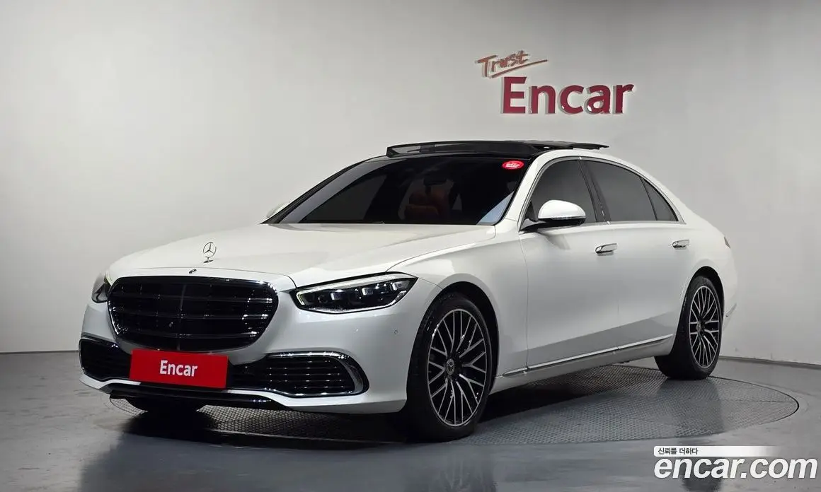 Mercedes-Benz S-Class 2022 4.0 автомат (гидро), фото 1
