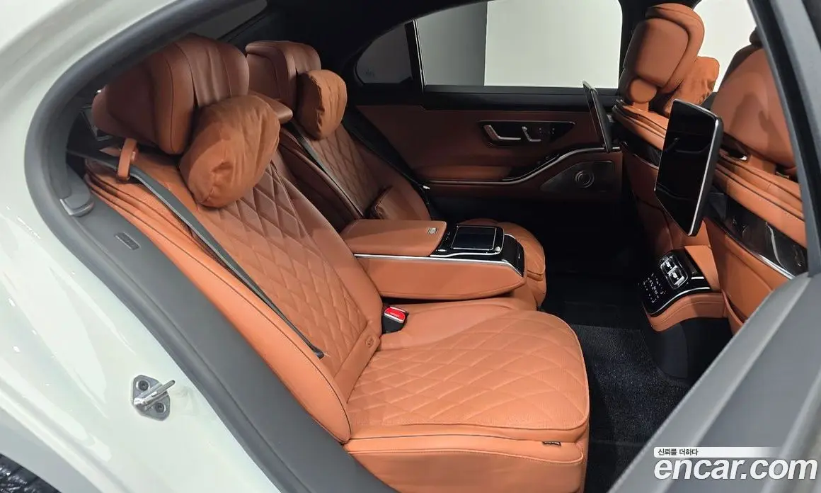 Mercedes-Benz S-Class 2022 4.0 автомат (гидро), фото 17