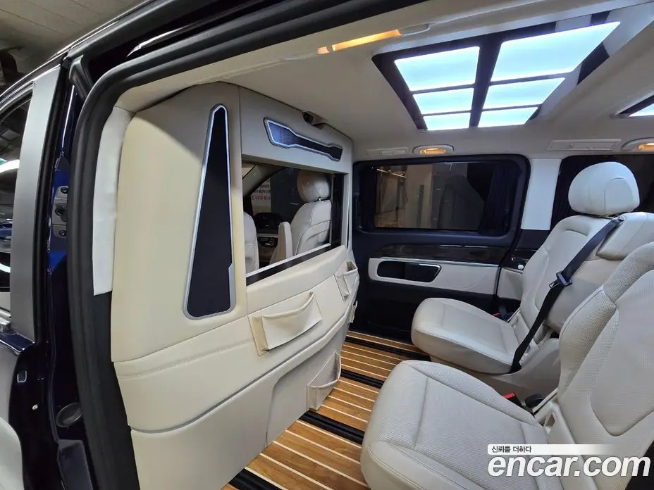 Mercedes-Benz V-Class 2022 1.9 автомат (гидро), фото 14