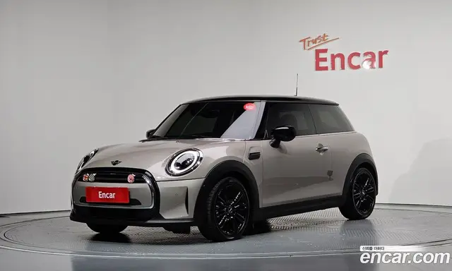 Mini Cooper, 2023, 10 298 км