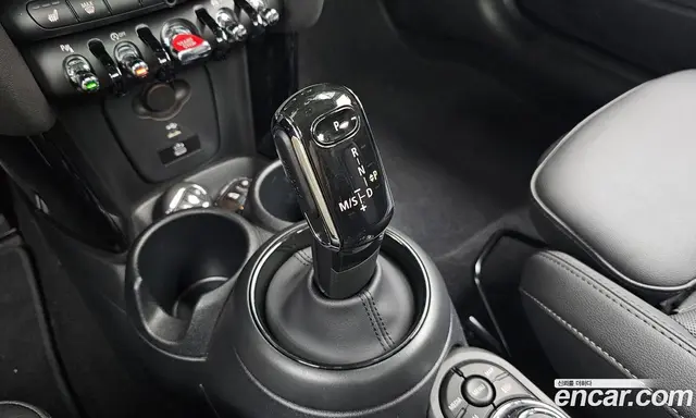 Mini Cooper 2023 1.5 автомат (гидро), миниатюра 12