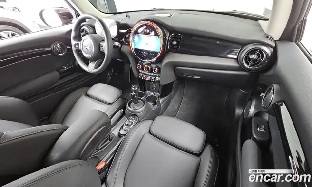 Mini Cooper 2023 1.5 автомат (гидро), миниатюра 10