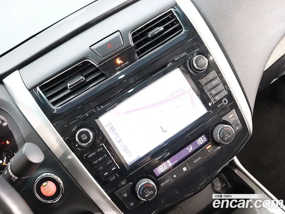 Nissan Altima 2015 2.5 автомат (гидро), фото 9
