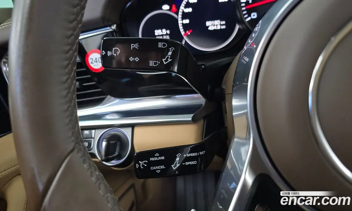 Porsche Panamera 2018 3.0 автомат (гидро), фото 24
