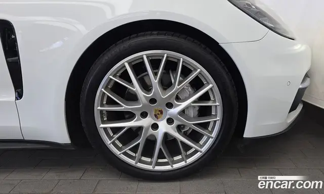Porsche Panamera 2018 3.0 автомат (гидро), миниатюра 7