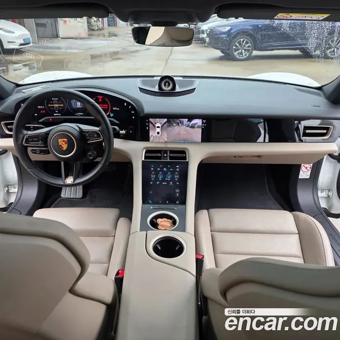 Porsche Taycan 2022 0.1 автомат (гидро), фото 14