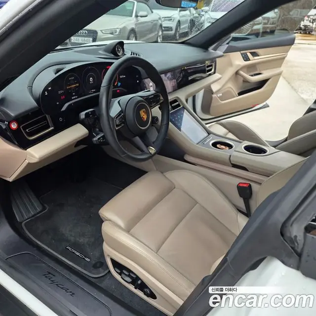 Porsche Taycan 2022 0.1 автомат (гидро), миниатюра 9