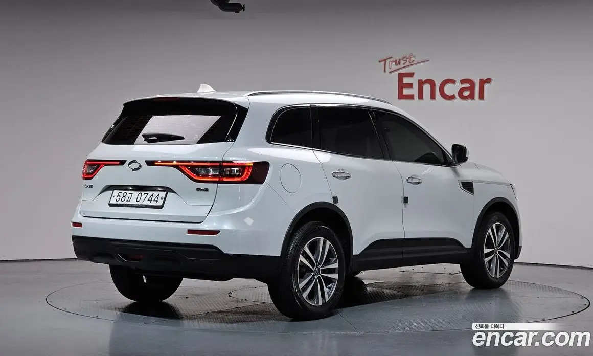 Renault (Samsung) QM6 2017 2.0 автомат (гидро), фото 2 Renault (Samsung) QM6 2017 2.0 автомат (гидро), фото 2