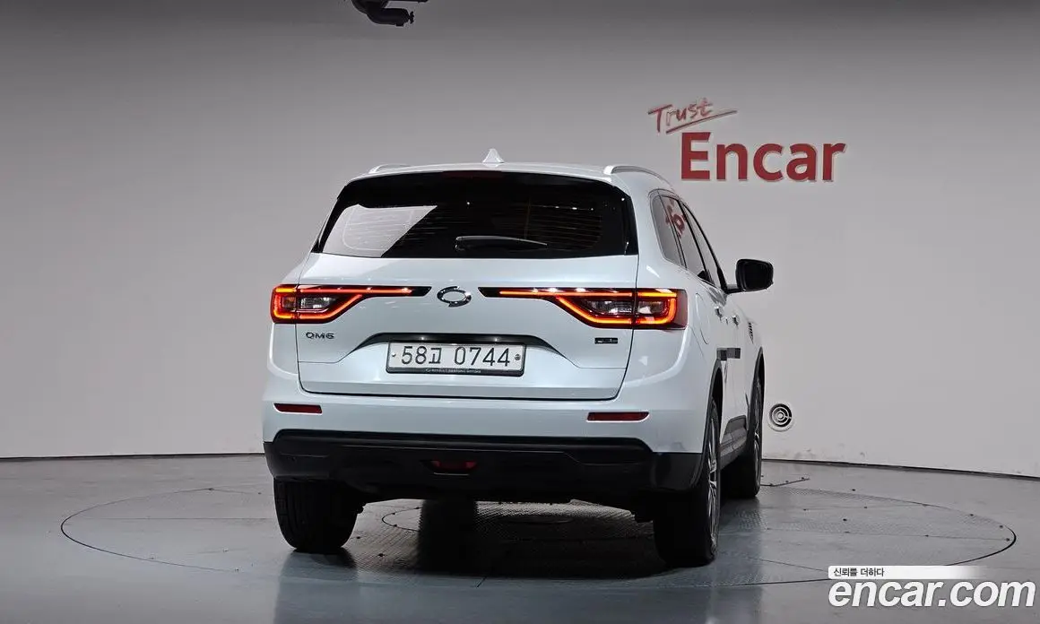 Renault (Samsung) QM6 2017 2.0 автомат (гидро), фото 4 Renault (Samsung) QM6 2017 2.0 автомат (гидро), фото 4