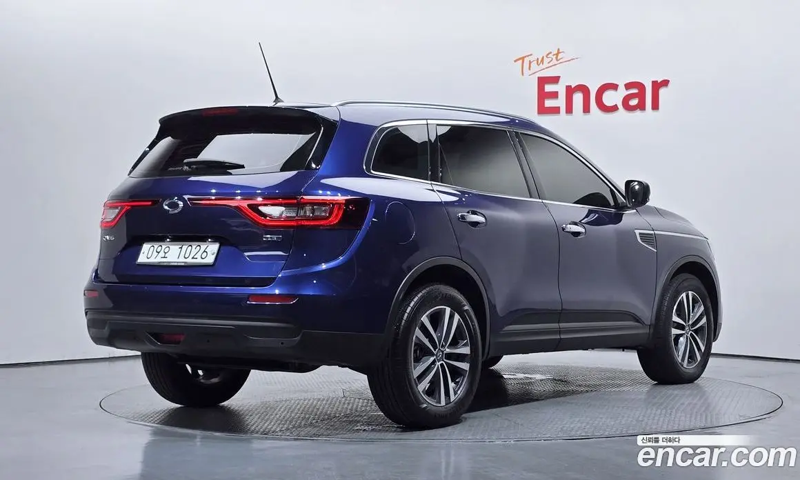 Renault (Samsung) QM6 2017 2.0 автомат (гидро), фото 2 Renault (Samsung) QM6 2017 2.0 автомат (гидро), фото 2