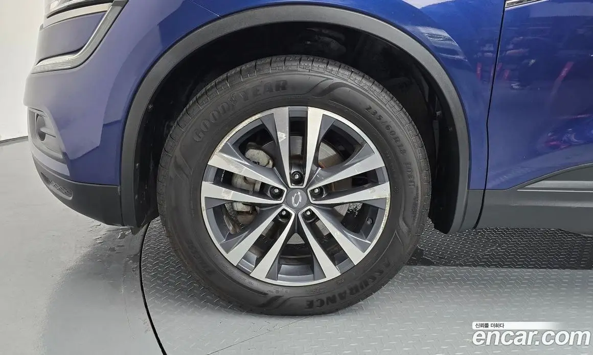 Renault (Samsung) QM6 2017 2.0 автомат (гидро), фото 5 Renault (Samsung) QM6 2017 2.0 автомат (гидро), фото 5