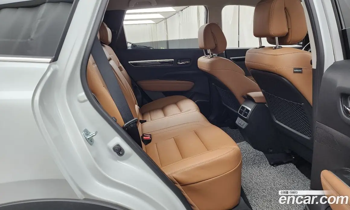 Renault (Samsung) QM6 2024 2.0 автомат (гидро), фото 12 Renault (Samsung) QM6 2024 2.0 автомат (гидро), фото 12