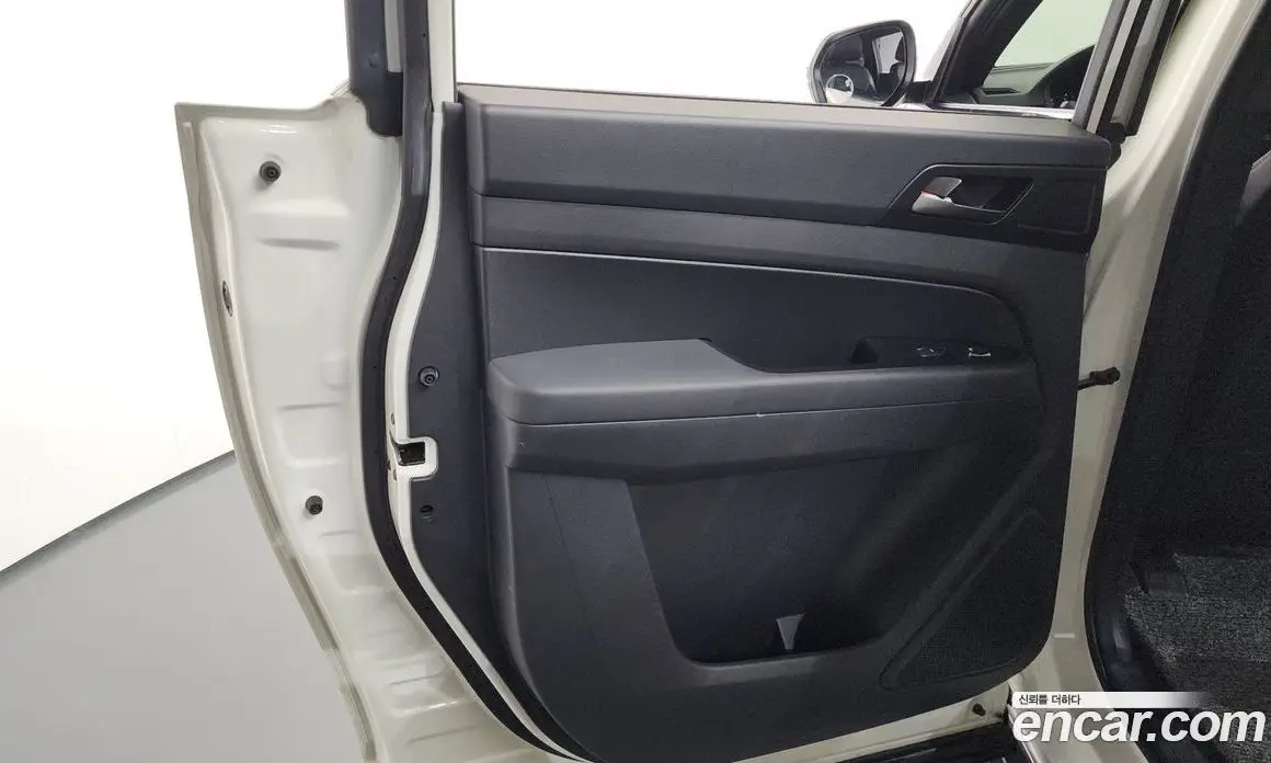SsangYong Rexton 2020 2.2 автомат (гидро), фото 15
