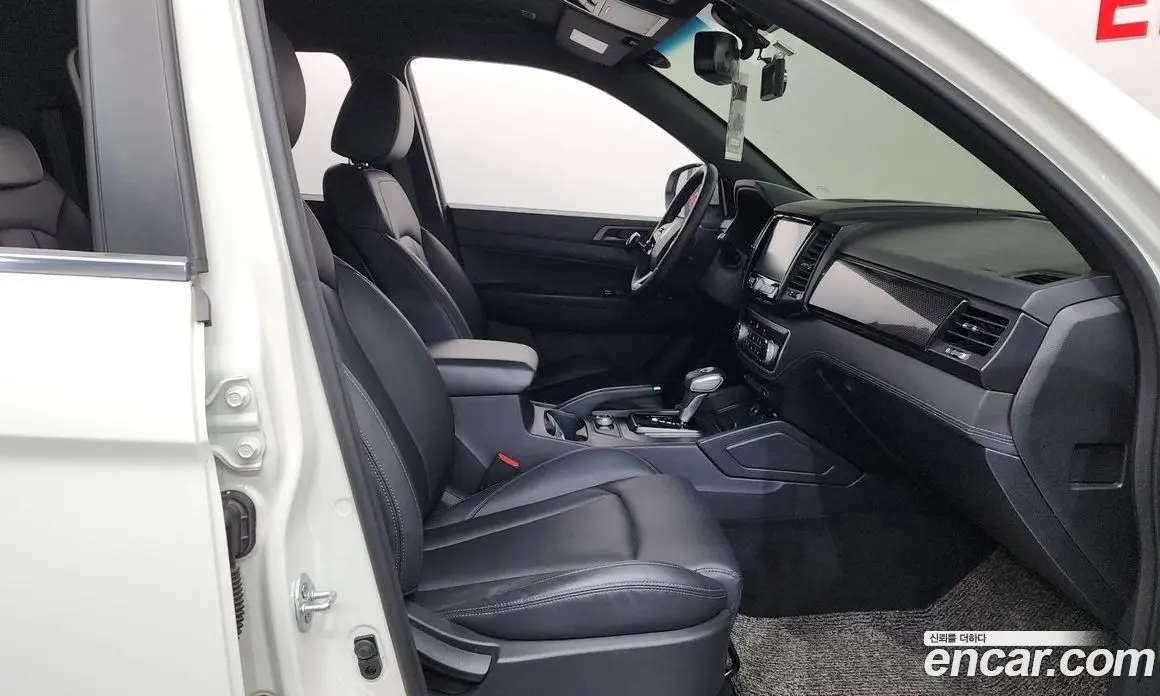 SsangYong Rexton 2020 2.2 автомат (гидро), фото 16