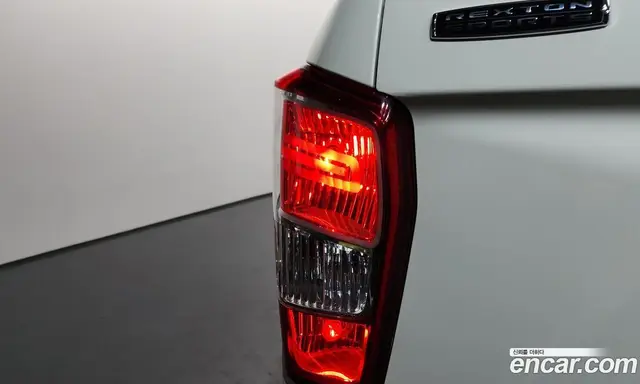 SsangYong Rexton 2020 2.2 автомат (гидро), миниатюра 9