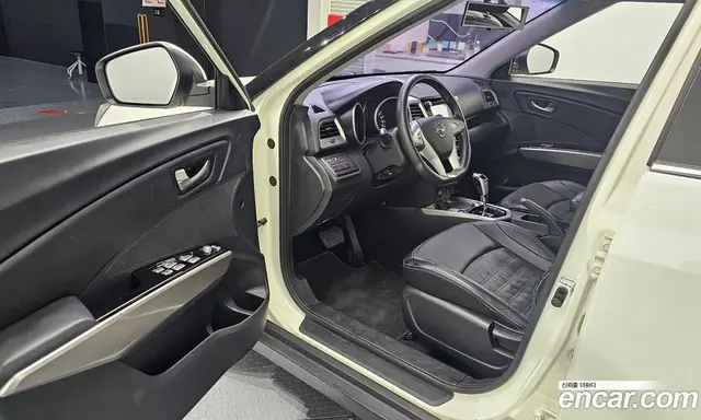 SsangYong TIBOLI 2015 1.6 автомат (гидро), миниатюра 12