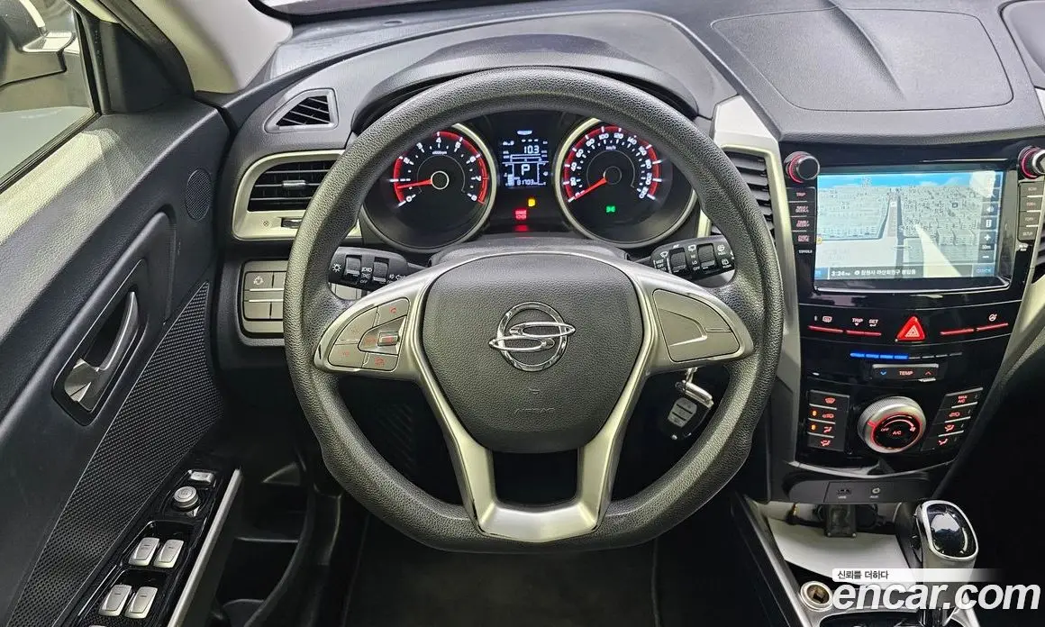 SsangYong TIBOLI 2015 1.6 автомат (гидро), фото 18