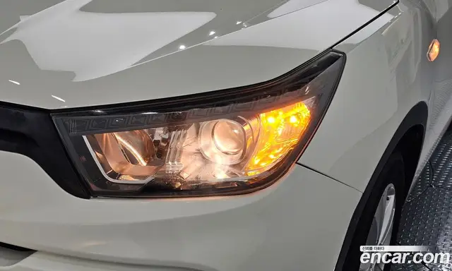 SsangYong TIBOLI 2015 1.6 автомат (гидро), миниатюра 7