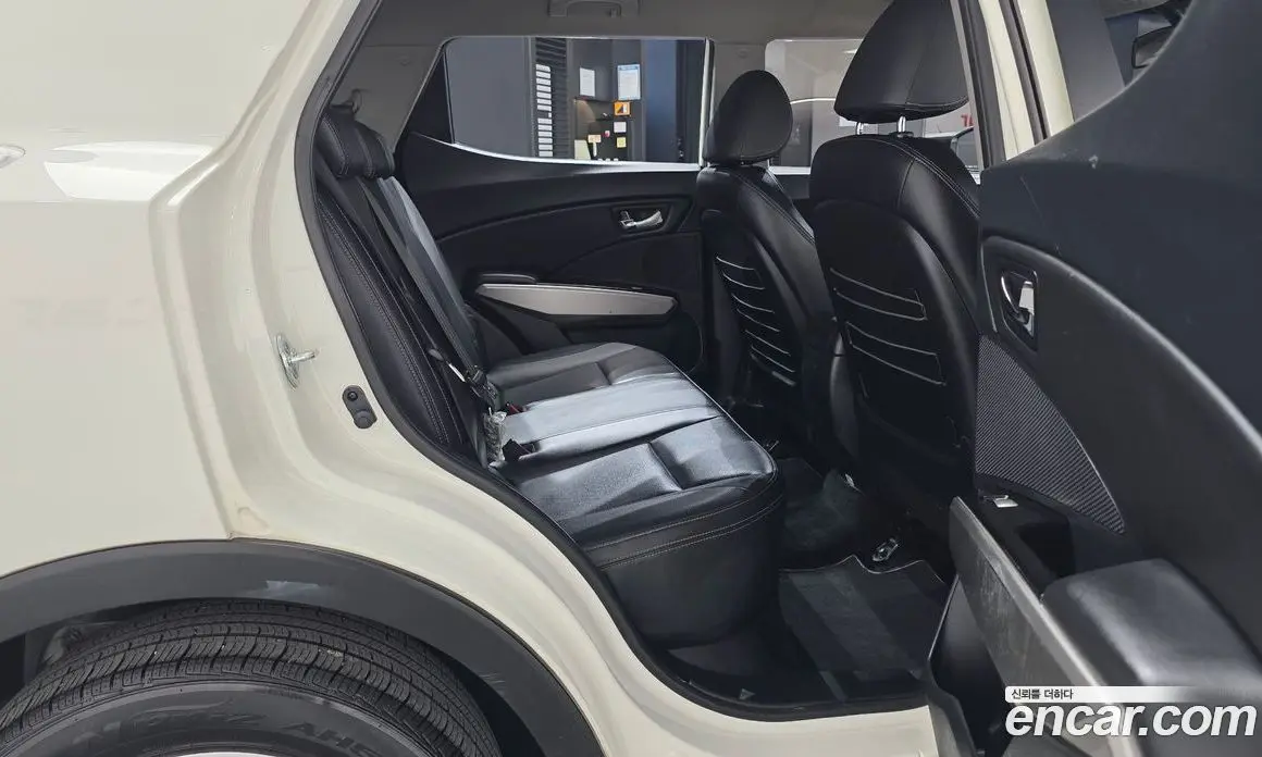 SsangYong TIBOLI 2015 1.6 автомат (гидро), фото 16 SsangYong TIBOLI 2015 1.6 автомат (гидро), фото 16