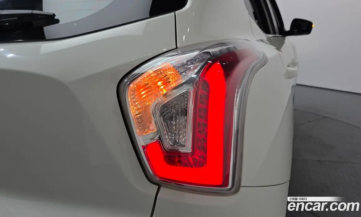 SsangYong TIBOLI 2015 1.6 автомат (гидро), фото 8 SsangYong TIBOLI 2015 1.6 автомат (гидро), фото 8