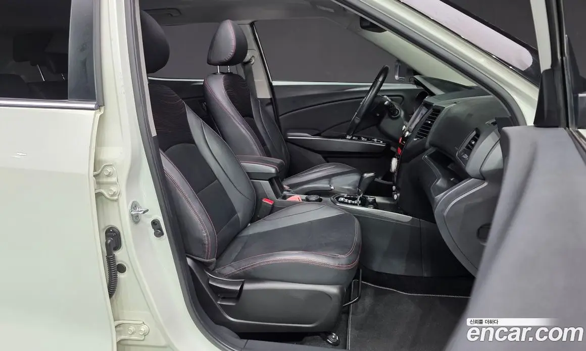 SsangYong TIBOLI 2017 1.6 автомат (гидро), фото 16