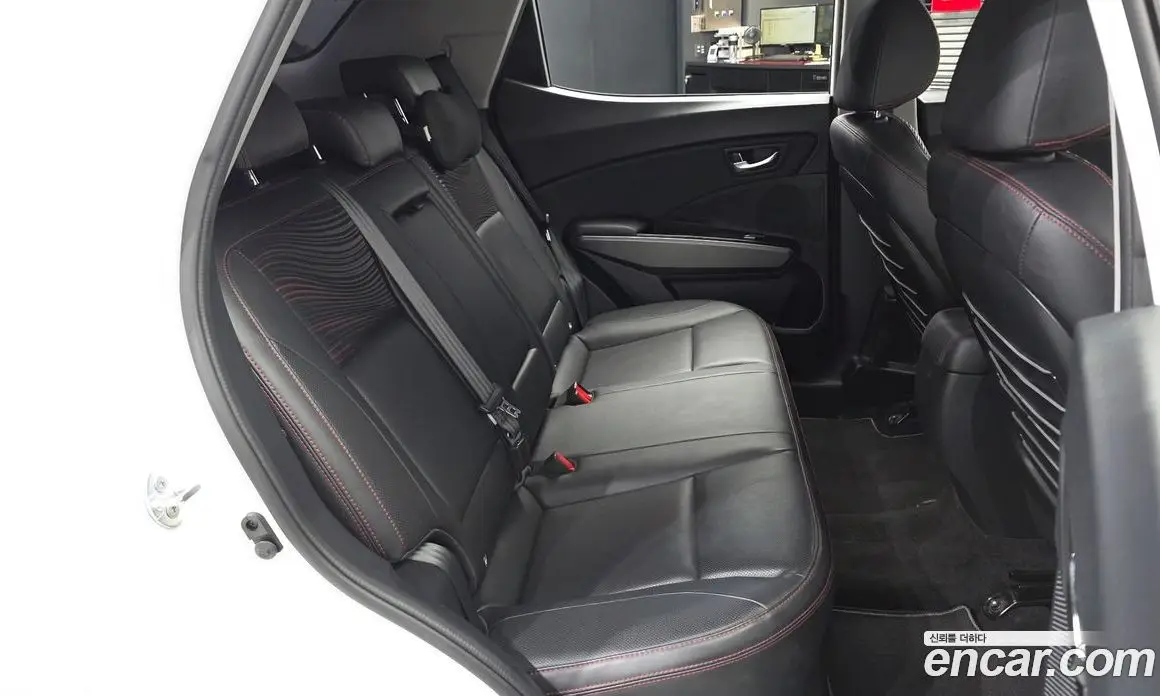 SsangYong TIBOLI 2018 1.6 автомат (гидро), фото 12