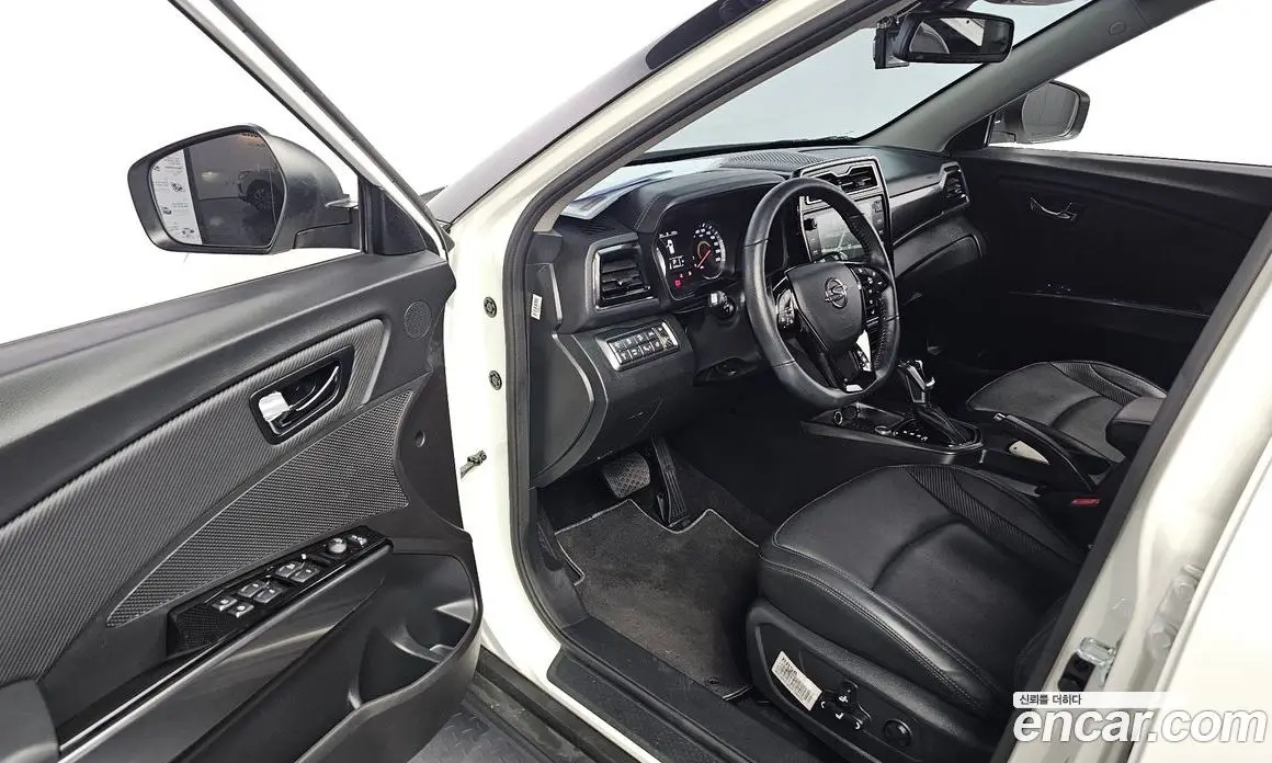 SsangYong TIBOLI 2021 1.5 автомат (гидро), фото 17